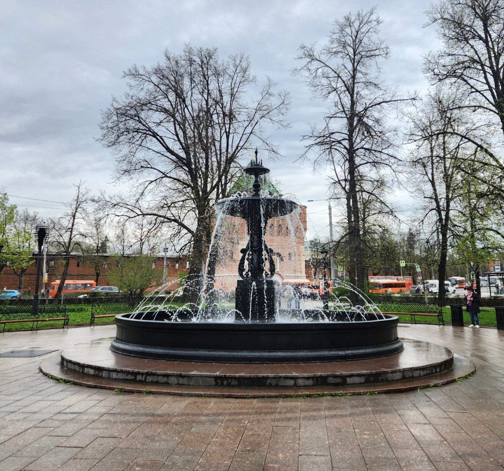 В Нижнем Новгороде состоялся запуск главного городского фонтана